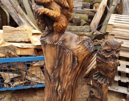 Dřevěné sochy zvířat